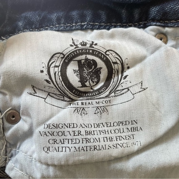 Bootlegger Premium Low rise / Waist Straight Leg Jeans - Picture 7 of 10